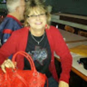 Meet your Posher, Vicki